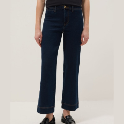 WOMEN'S JEANS
