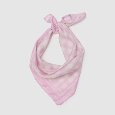 WOMEN'S SCARVES