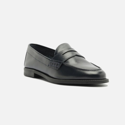 ZAPATO CERRADO DE TACÓN PLANO