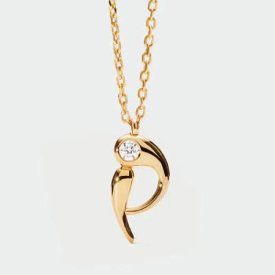 P initial pendant necklace
